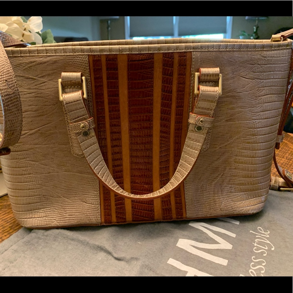 Brahmin purse EUC